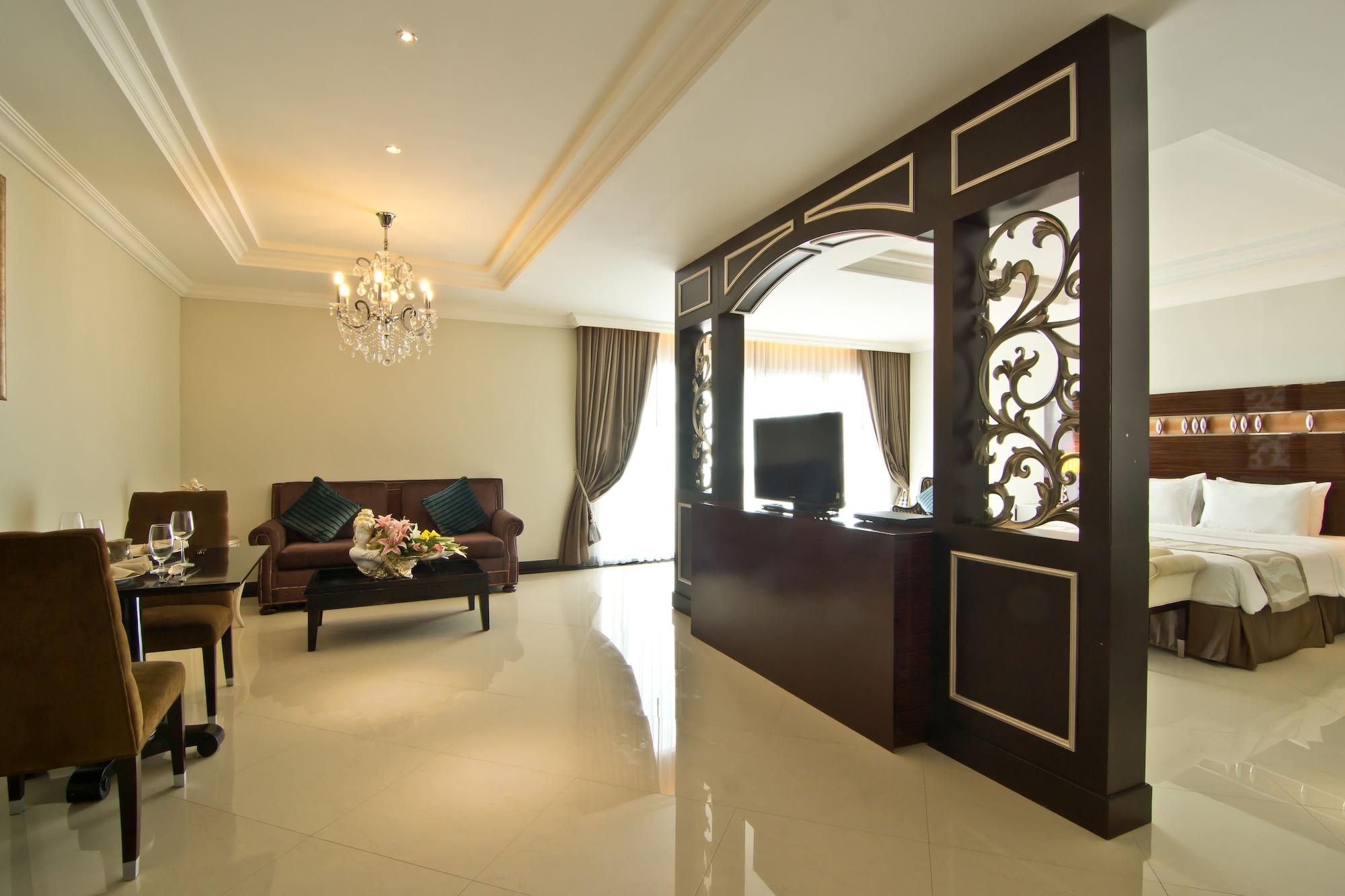 Hotel Lk Royal Wing Pattaya Exterior foto